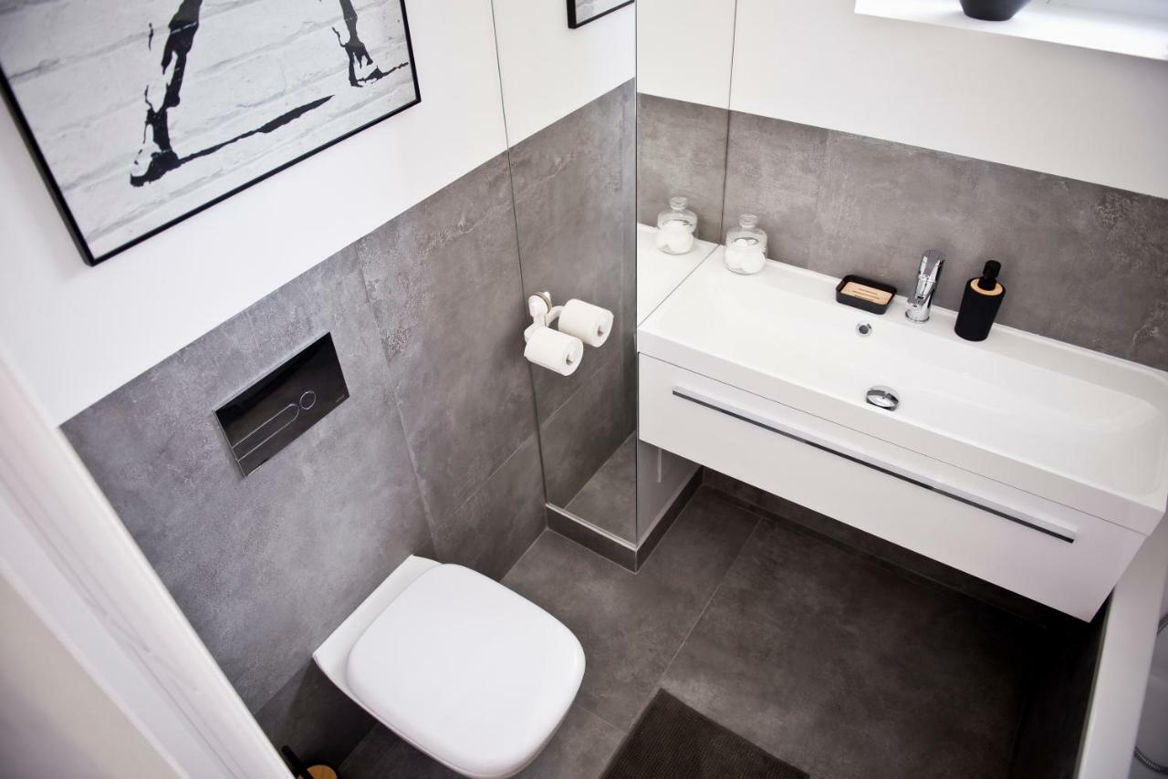 Apartament Powisle With Balcony Warszawa Eksteriør billede